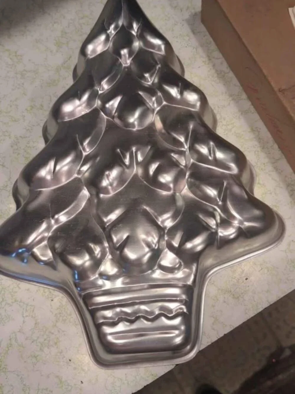 Vintage 1982 Wilton Chrostmas Tree Cake Pan